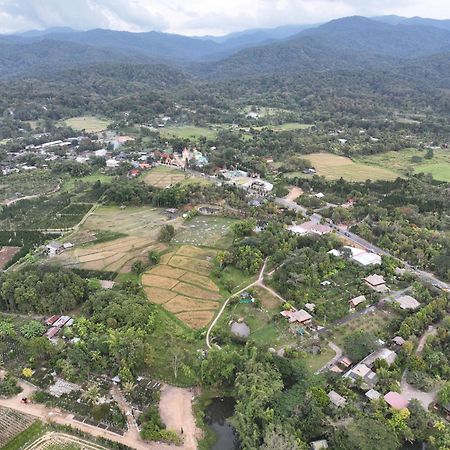 Heanmaeloung Resort. Chiang Mai Esterno foto