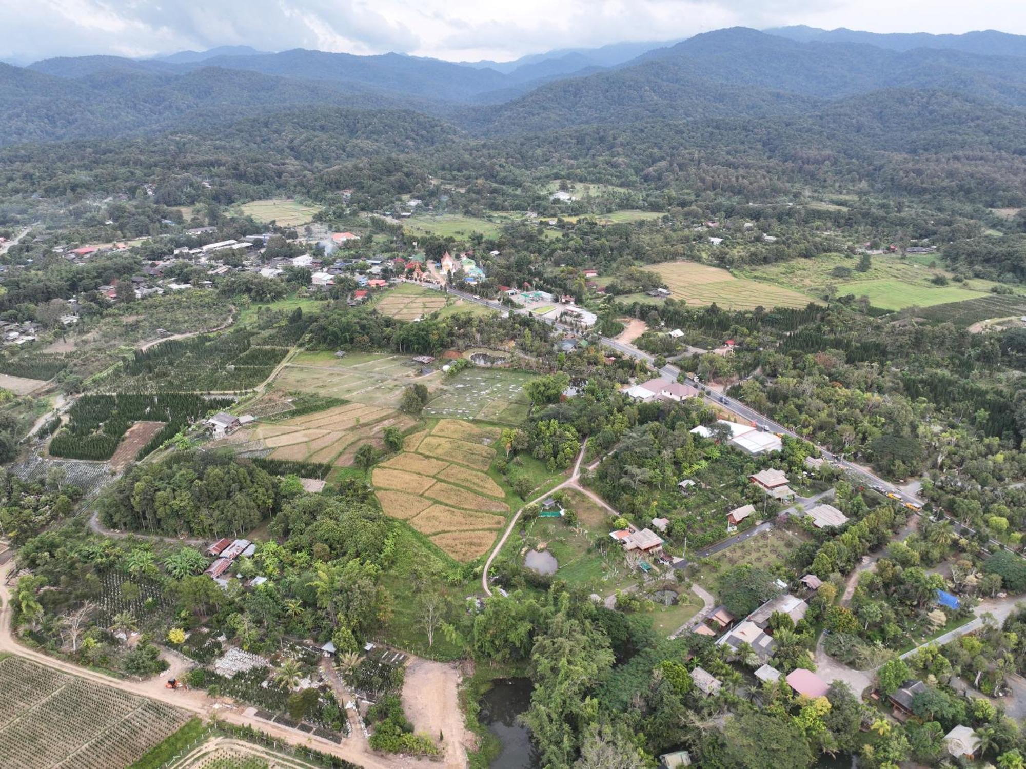 Heanmaeloung Resort. Chiang Mai Esterno foto
